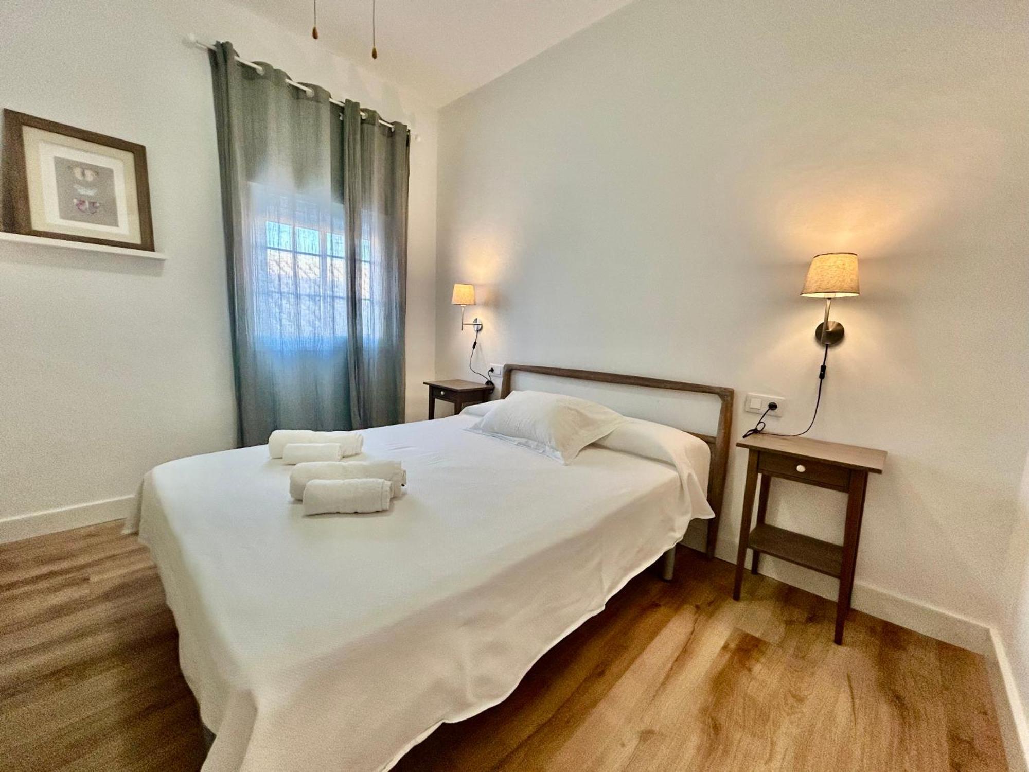 Acogedor Apt 6Pax 3Bdr 2Bth - Cozyhomesevilla5 Exteriör bild